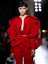 ROTE RÜSCHENJACKE